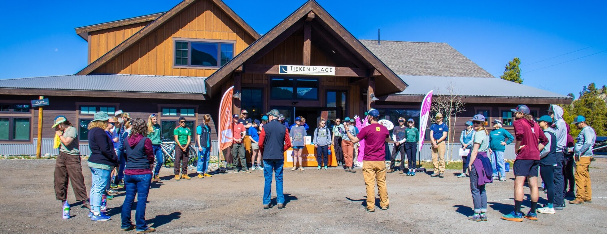 Spring Volunteer Day